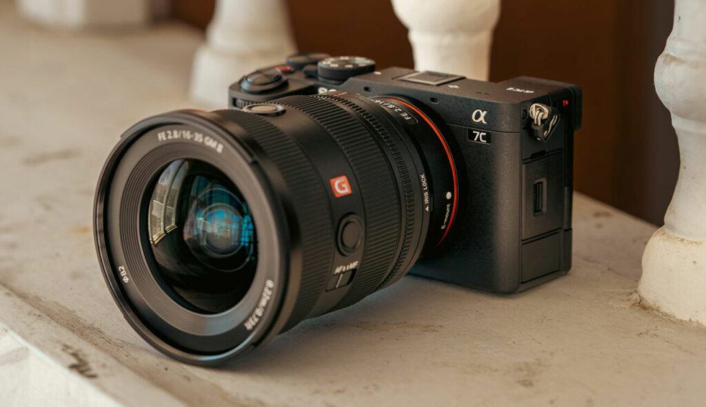 سونی از دوربین Sony a7C II رونمایی کرد