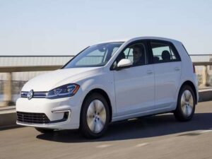 6-فولکس واگن e-Golf SE مدل 2015 تا 2017