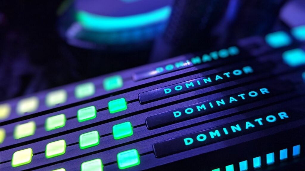 رم Dominator Platinum RGB