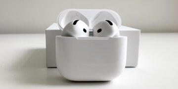 آیا AirPods 4 انتخاب مناسبی برای شماست؟