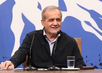 10 نکته مهم از اولین نشست خبری رییس دولت چهاردهم