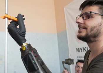 کنترل بهتر دست مصنوعی با آهنرباهای کوچک امکان پذیر شد