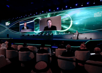 گفتوگوی ایلان ماسک با بنیانگذار سازمان XPRIZE