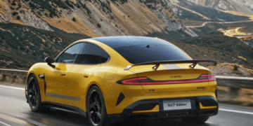 سدان الکتریکی SU7 Ultra شیائومی در چین رونمایی شد