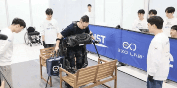 طراحی یک ربات پوشیدنی نوآورانه برای استقلال افراد معلول