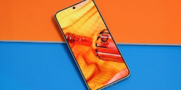 گوشی هوشمند جدید شیائومی با صفحه‌نمایش ۶.۸ اینچی 2K عرضه می شود