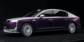 سدان لوکس و مشترک JAC و Huawei به نام Maextro S800 رونمایی شد