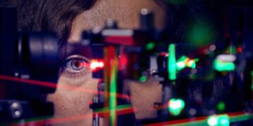 حرکات هوشمند چشم باعث وضوح بینایی می شوند