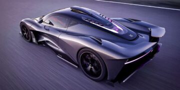 نگاهی به سوپرکار برقی و هوشمند JiYue