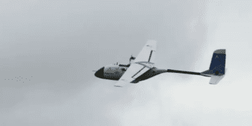 یک پهپاد مجهز به سیستم عصبی برای پرواز طولانی‌تر ساخته شد