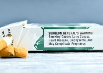 چگونه دانشمندان فهمیدند سیگار باعث سرطان میشود؟