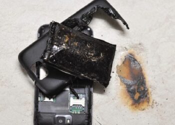انفجار گوشی CMF Phone 1 در هند یک کشته و یک زخمی بر جا گذاشت