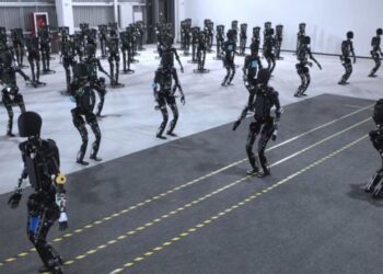 شرکت Agibot پیشتاز در تولید انبوه ربات‌های انسان‌نما