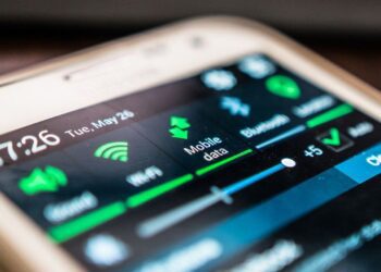 همسایگان عرب ایران رکورددار پرسرعت ترین اینترنت موبایل جهان