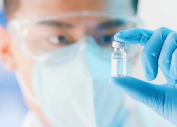 این واکسن جدید با تمام سویه‌های آنفولانزا مقابله می کند