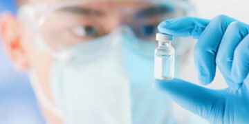 این واکسن جدید با تمام سویه‌های آنفولانزا مقابله می کند