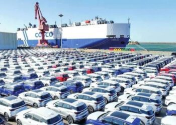 تمدید مهلت ثبتنام خودروهای وارداتی تا 20 آذر