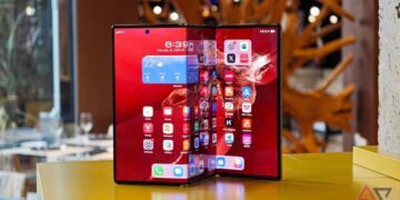 سامسونگ گوشی سه‌ تاشو خود را در سال ۲۰۲۵ عرضه می کند