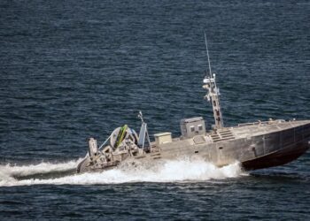 اقدامات ناتو و تایوان برای حفاظت از کابل‌های زیر دریایی