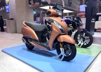 اولین اسکوتر CNG جهان در هند رونمایی شد