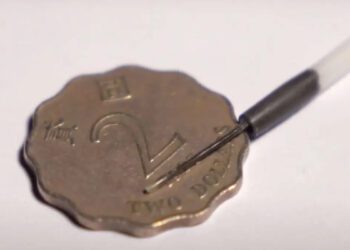 کوچک‌ترین ربات پزشکی چندمنظوره جهان ساخته شد