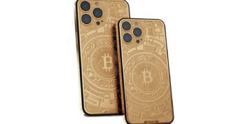 کاویار از آیفون ۱۶ پرو با تم بیت کوین و پوشش طلای 24K رونمایی کرد