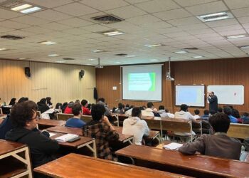 ایران چه تعداد دانشجو دارد؟