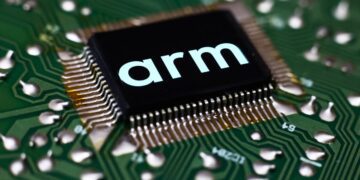 شرکت ARM به‌دنبال تولید تراشه اختصاصی؛ رقابت مستقیم با انویدیا و کوالکام