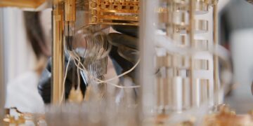 آمازون وب سرویسز چیپ جدید کوانتومی خود به نام Ocelot را معرفی کرد