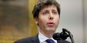  OpenAI در حال انتقال نیازهای پردازشی از مایکروسافت به SoftBank