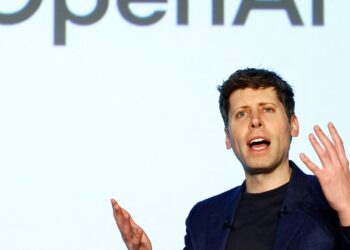 سفر سم آلتمن به ابوظبی برای جذب سرمایه ۴۰ میلیارد دلاری OpenAI