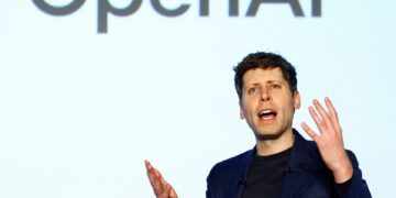 سفر سم آلتمن به ابوظبی برای جذب سرمایه ۴۰ میلیارد دلاری OpenAI