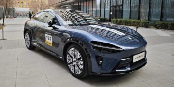 شیائومی از دو خودروی مفهومی SU7 اولترا و YU7 رونمایی کرد