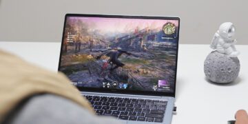 ورود شیائومی به بازار AI PC با حداکثر ظرفیت مجاز باتری