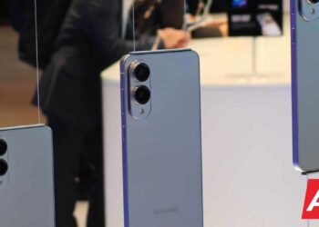 گلکسی S25 اج سامسونگ پیش از رونمایی رسمی در dbrand ظاهر شد