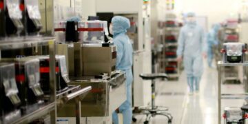 آیا زمین‌لرزه میانمار تولید سخت‌افزارهای کامپیوتری را مختل می‌کند؟ شرکت‌ها در حال بررسی وضعیت هستند