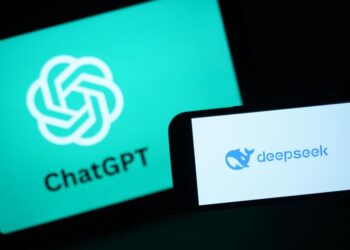 بررسی شباهت ۷۴ درصدی سبک نوشتاری دیپ‌سیک و ChatGPT در پژوهشی جدید