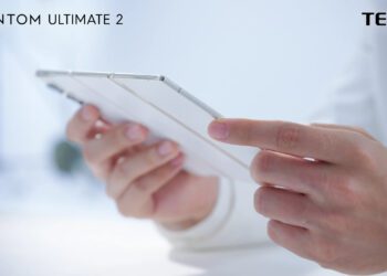 رقابت تکنو با سامسونگ: معرفی Phantom Ultimate 2 سه‌تا شو