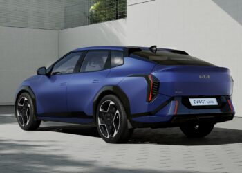 کیا EV4، یک گزینه اقتصادی در بازار خودروهای برقی