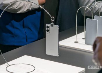 گوگل در حال آماده‌سازی تبلیغ برای گوشی Galaxy S25 Edge