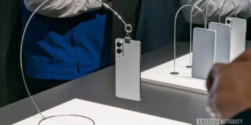 گوگل در حال آماده‌سازی تبلیغ برای گوشی Galaxy S25 Edge