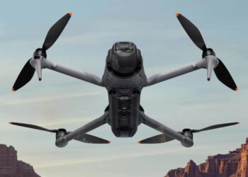 افشای تصاویر جدید از DJI Mavic 4 Pro؛ نسل چهارم پهپاد محبوب در آستانه رونمایی
