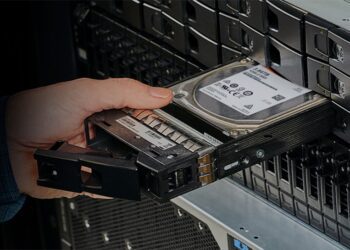 ضربه سنگین تعرفههای آمریکا بر تولیدکنندگان بزرگ HDD و SSD