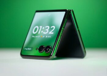 موتورولا از معرفی گوشی تاشوی Razr+ (2025) در تاریخ ۲۴ آوریل خبر داد