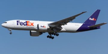 واردات هوایی دستگاه‌های بالای ۳ هزار دلار اپل به آمریکا برای فرار از تعرفه‌های جدید