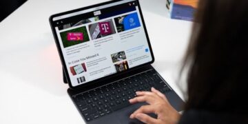 نقص در سیری، پروژه هاب هوشمند خانگی اپل را به تعویق انداخت