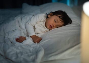 خطر مواد شیمیایی در تشک‌های کودکان!