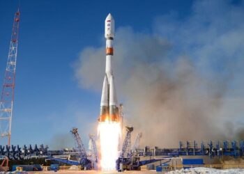 ایران امسال چه ماهواره هایی را به فضا پرتاب می کند؟