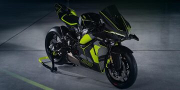 دوکاتی از نسخه ویژه موتورسیکلت Panigale V4 Lamborghini رونمایی کرد