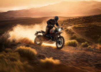 شرکت BMW از موتورسیکلت R12 GS رونمایی کرد